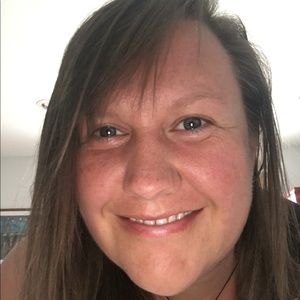 Meet your Posher, Carly